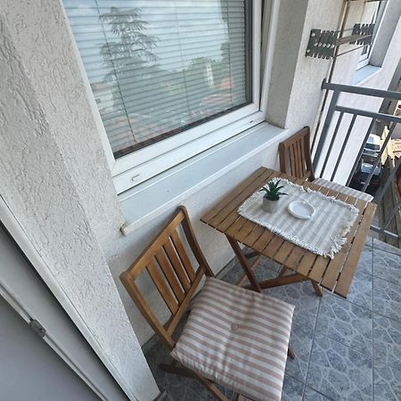 Apartamento Lux Stan Na Dan Požarevac Exterior foto
