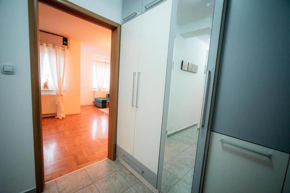 Apartamento Lux Stan Na Dan Požarevac Exterior foto