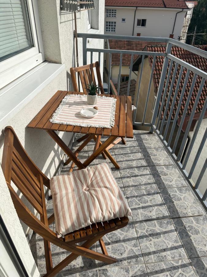 Apartamento Lux Stan Na Dan Požarevac Exterior foto