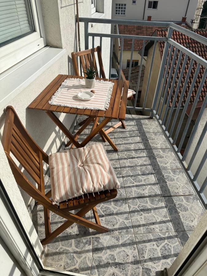 Apartamento Lux Stan Na Dan Požarevac Exterior foto