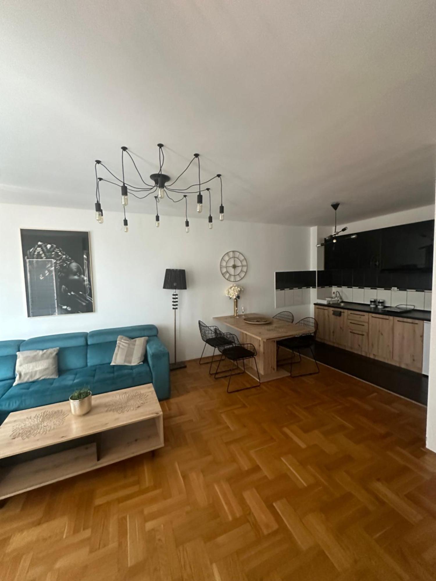 Apartamento Lux Stan Na Dan Požarevac Exterior foto